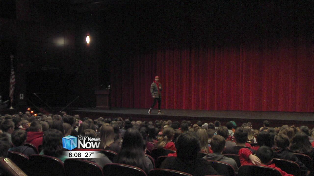 Tony Hoffman speaks to Van Wert students about addiction